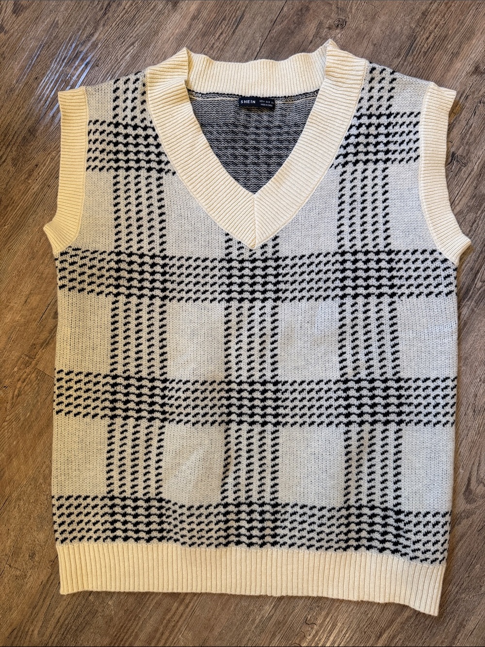 SHEIN Cream and Black Plaid V-Neck Sweater Vest - Knit Sleeveless